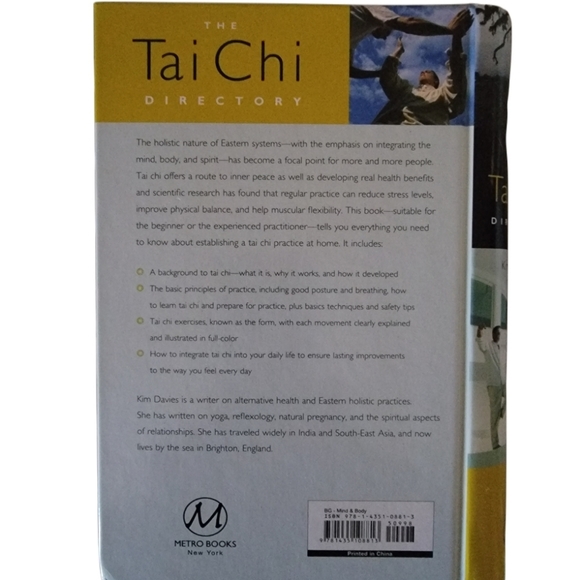 The Tai Chi Directory, Pre-Owned Hardcover  Kim Davies - Picture 3 of 6